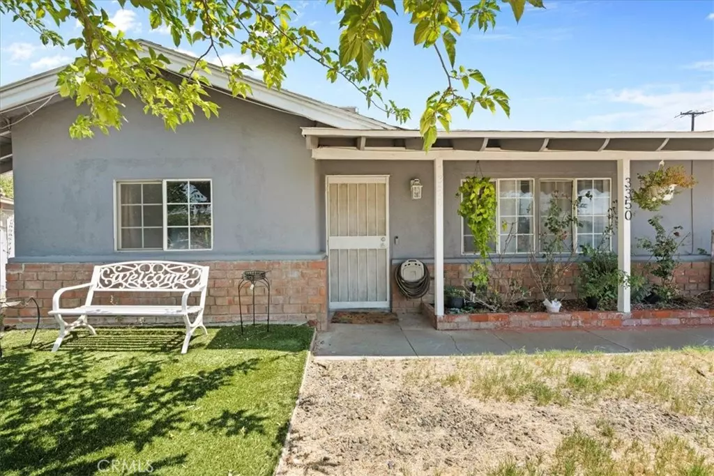 Jurupa Valley, CA 92509,3350 Jennie ST