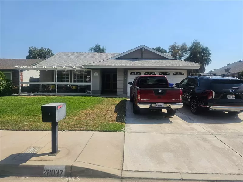 28037 Clifton ST, Highland, CA 92346