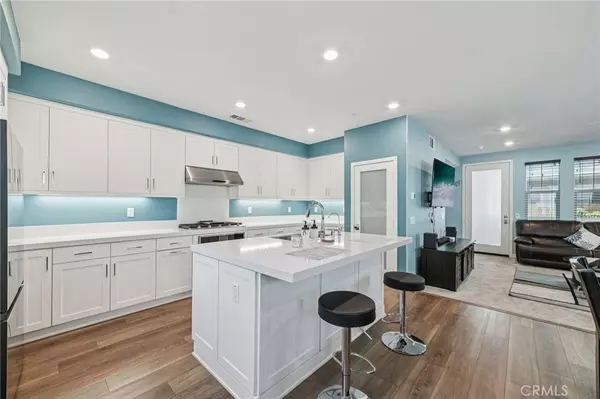 Anaheim, CA 92801,1040 N Anaheim BLVD #1