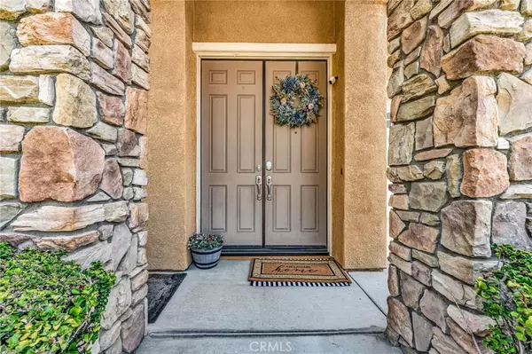 6874 Raspberry CT, Eastvale, CA 92880