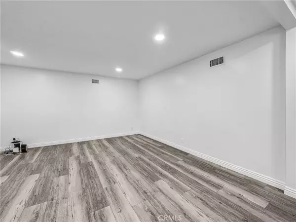 Upland, CA 91786,1353 Hallwood CT