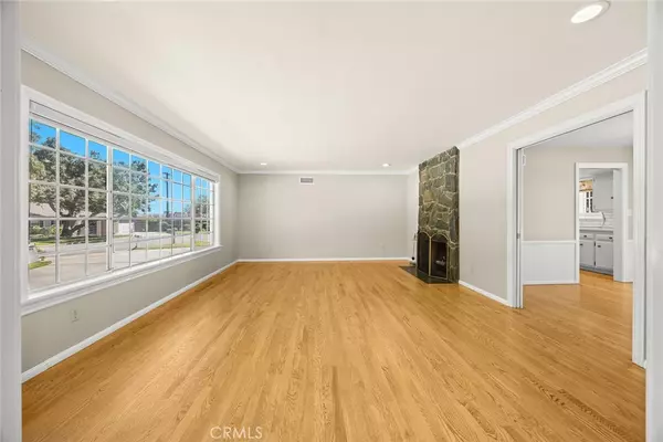 Glendora, CA 91741,117 Catherine Park DR