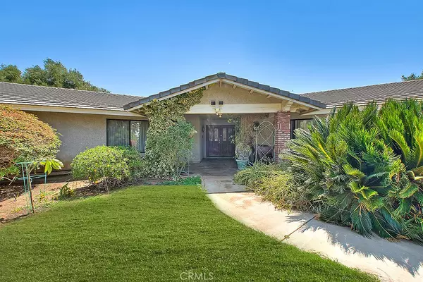 Jurupa Valley, CA 92509,6572 Karen LN