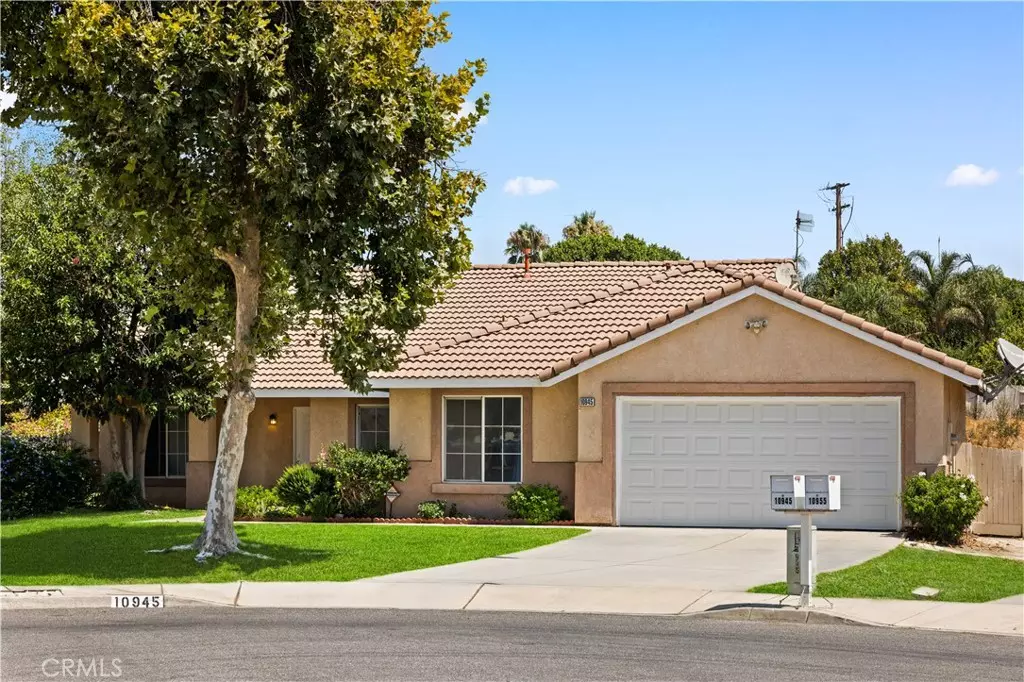 Bloomington, CA 92316,10945 Trenmar Ln