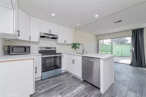 952 Pinyon CT, Ontario, CA 91762