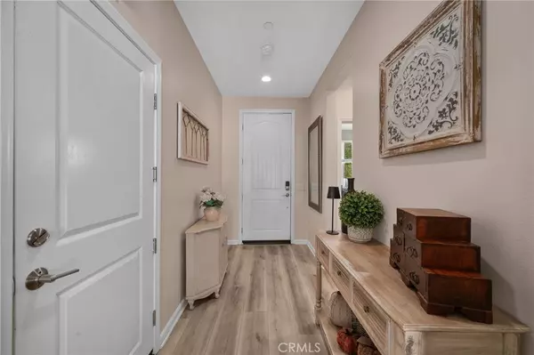 Lake Elsinore, CA 92532,24206 Dandelion CT