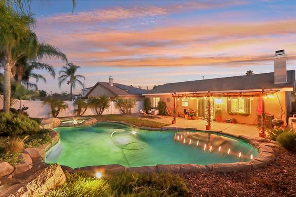 25644 Mountain Glen CIR, Menifee, CA 92585