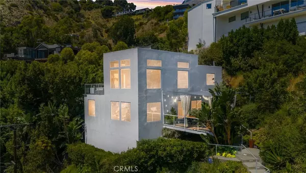 1690 N Crescent Heights BLVD, Los Angeles, CA 90069