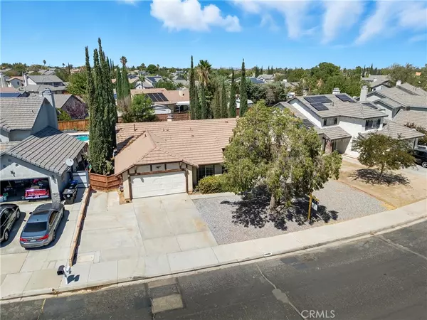 Victorville, CA 92392,14698 King Canyon RD
