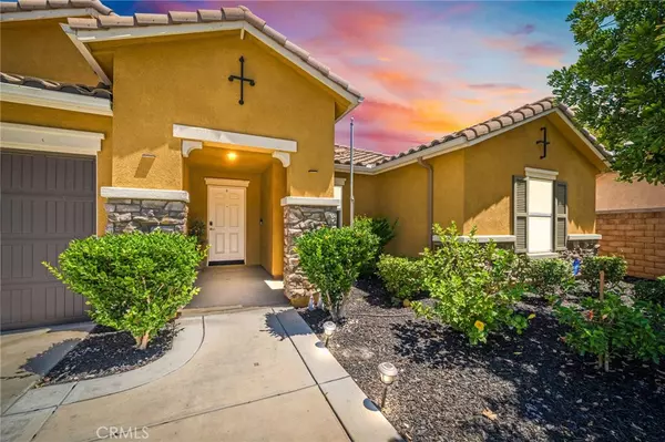 Riverside, CA 92507,20692 Pitchfork DR