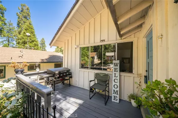 Crestline, CA 92325,693 CA 138