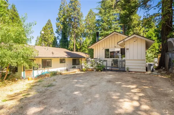 Crestline, CA 92325,693 CA 138