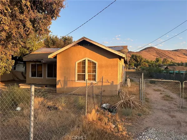 7150 Jurupa RD, Jurupa Valley, CA 92509