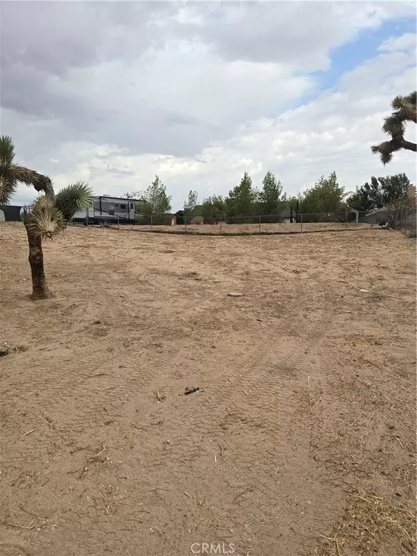 Hesperia, CA 92345,11742 Jacaranda AVE