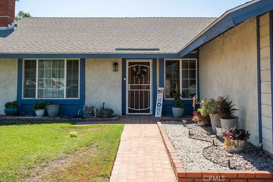 1020 E Tam O Shanter CT, Ontario, CA 91761