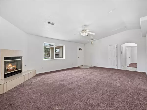 Apple Valley, CA 92308,12715 Tesuque RD