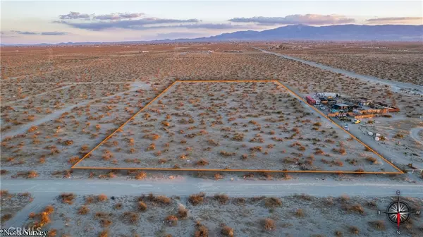 Phelan, CA 92371,1 Sandstone Rd