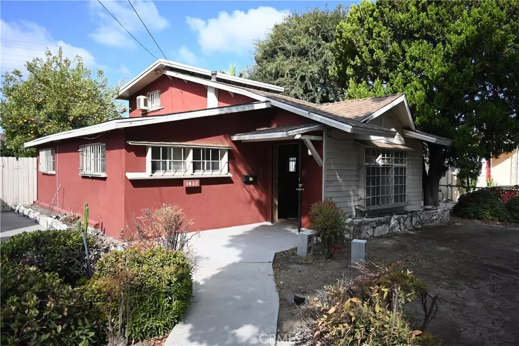 Burbank, CA 91505,1037 N Valley
