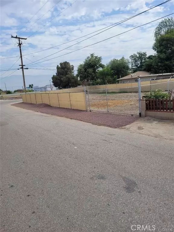 San Bernardino, CA 92408,0 Santa FE