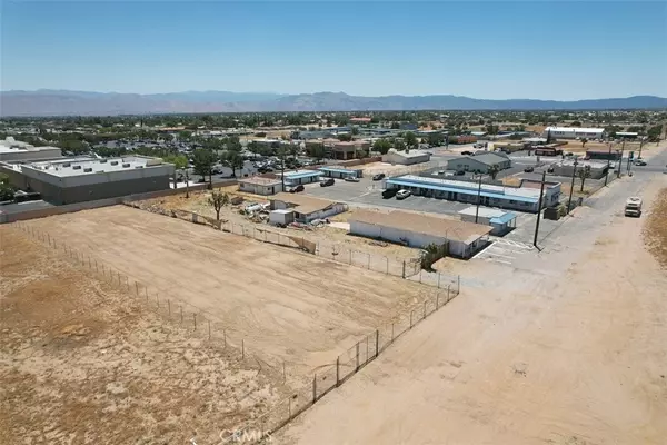 Hesperia, CA 92345,25 Tamarisk AVE