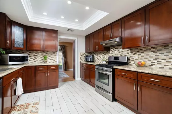 San Dimas, CA 91773,1645 Cypress ST