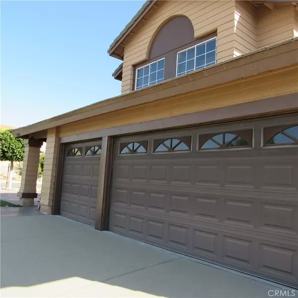 Rialto, CA 92377,2540 W Via Bello DR