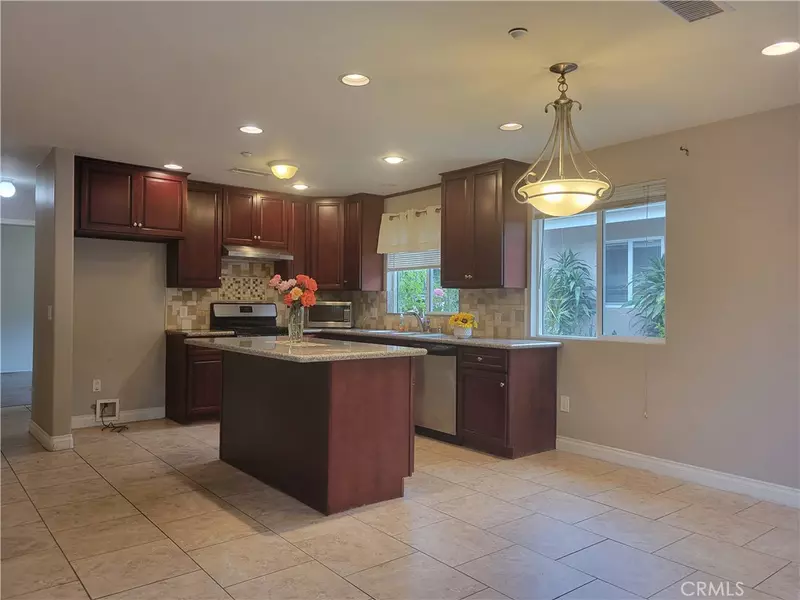 539 S Michillinda AVE, Pasadena, CA 91107