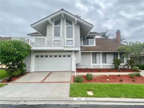 1097 Danielle DR, Costa Mesa, CA 92626