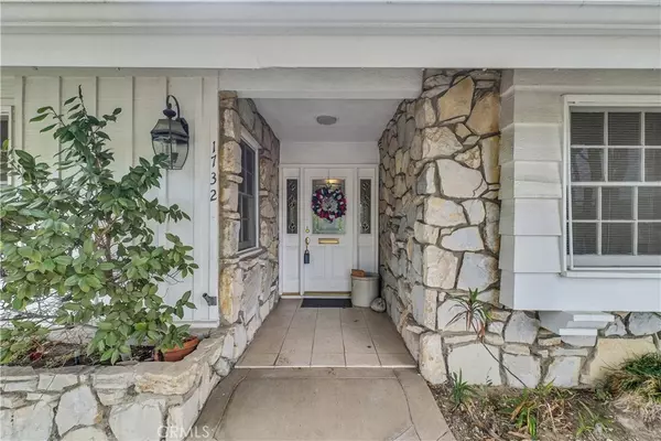 Walnut, CA 91789,1732 Silvercrest WAY