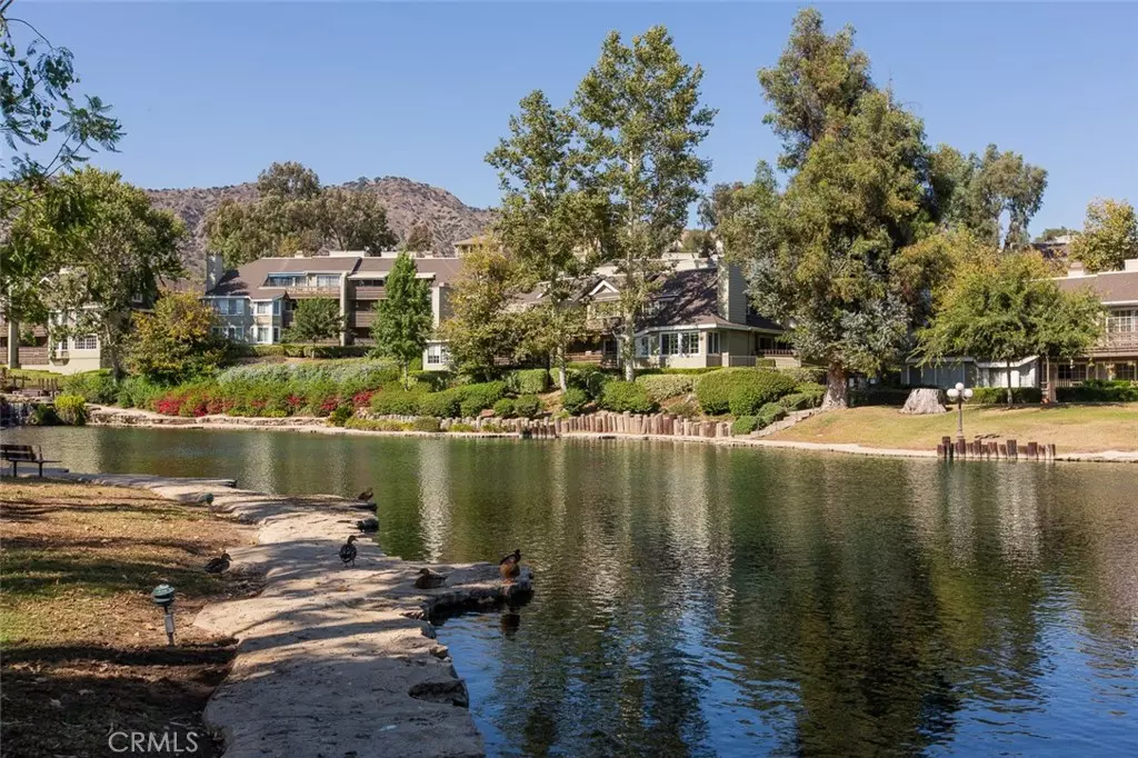 Azusa, CA 91702,1053 Lakeview