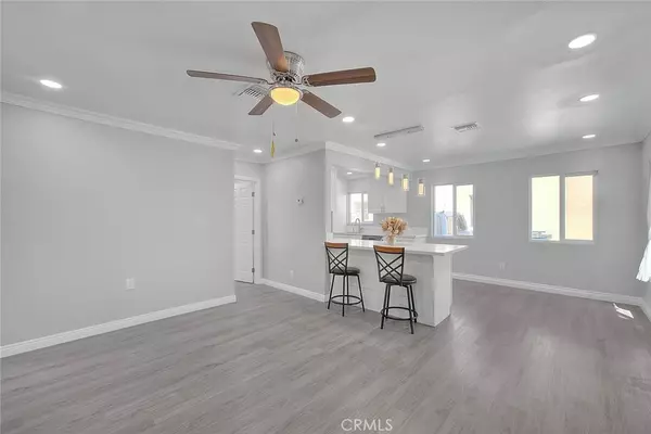 San Bernardino, CA 92404,2048 Belle st