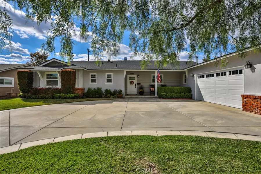1585 Mural DR, Claremont, CA 91711