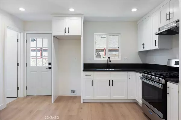 Valley Glen, CA 91401,13355 Erwin