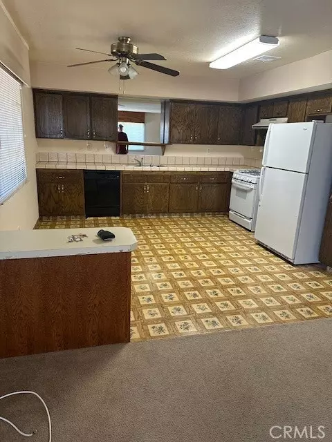 14966 Ritter ST #D, Victorville, CA 92394