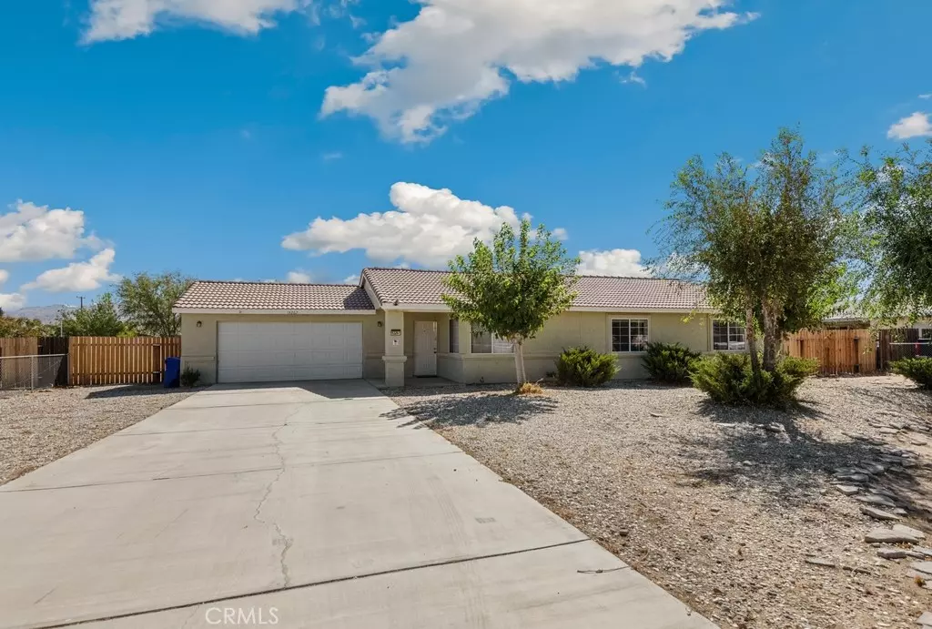 Apple Valley, CA 92308,13267 Setanket RD