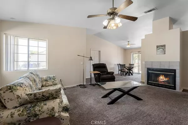 Apple Valley, CA 92308,13267 Setanket RD