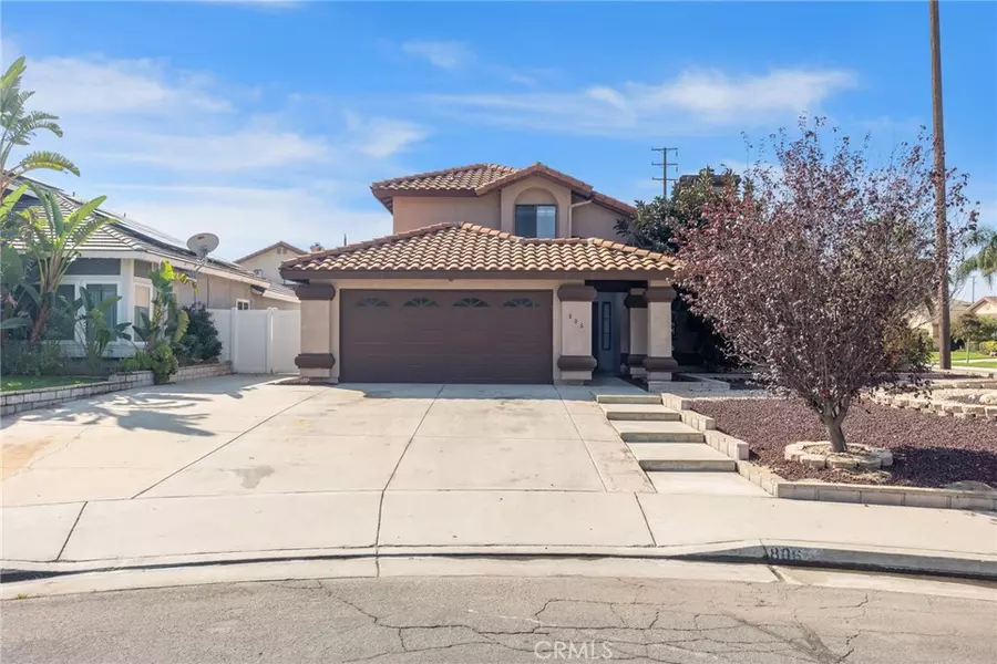806 Anderson, Redlands, CA 92374