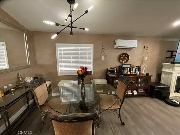 Westminster, CA 92683,15621 Beach blvd #28