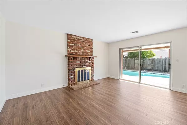 Covina, CA 91722,266 E Tudor ST