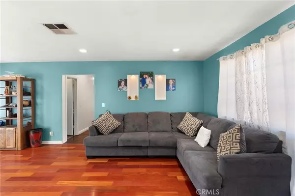 Glendora, CA 91740,339 W Mauna Loa Ave.