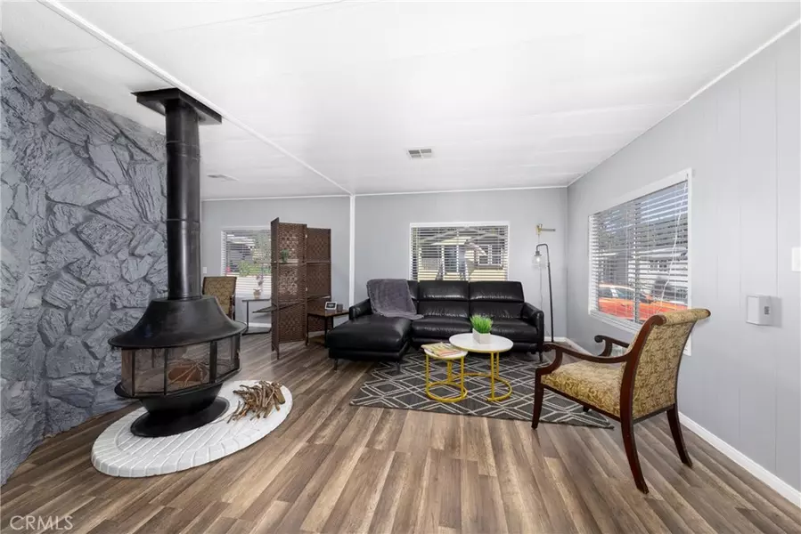 22899 Byron RD #100, Crestline, CA 92325