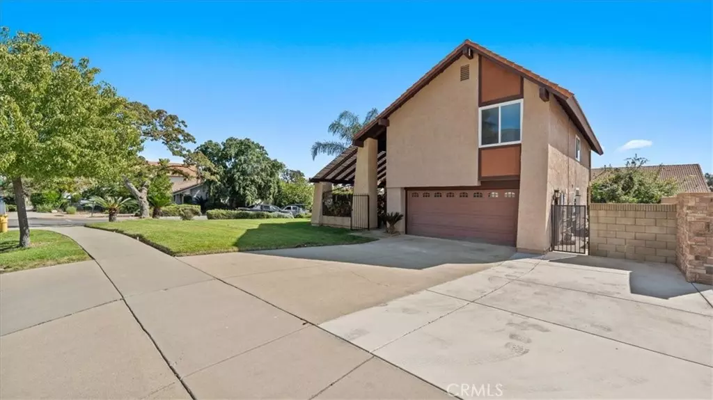 Alta Loma, CA 91737,10121 Banyan
