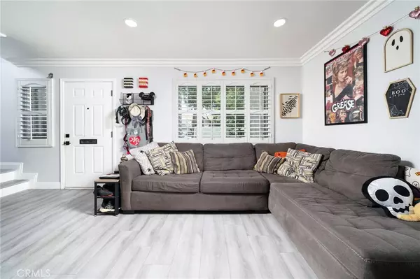 Ontario, CA 91762,1328 N Elderberry AVE