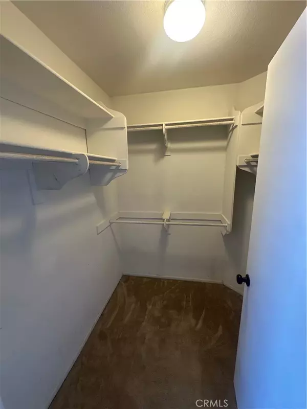 Castaic, CA 91384,27631 Iris PL