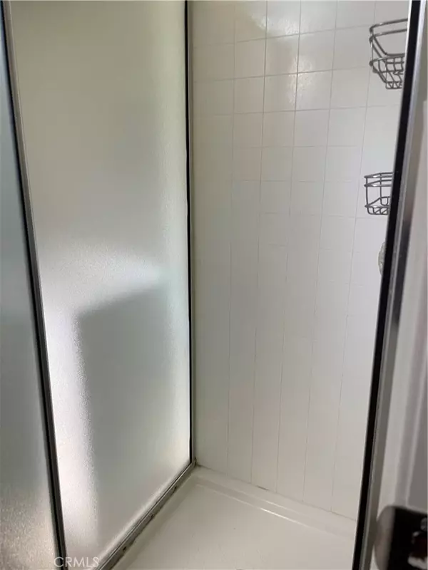 Glendora, CA 91741,558 N Vermont AVE N #B