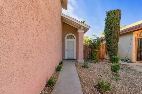 Lancaster, CA 93535,533 E Jackman