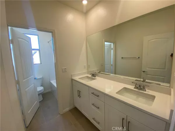 San Bernardino, CA 92408,1442 E Laurelwood