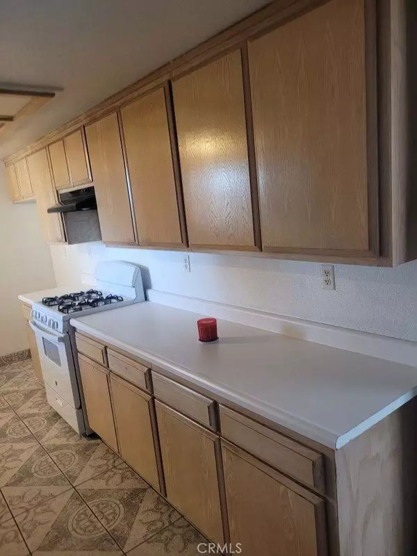 Fontana, CA 92335,17736 Upland