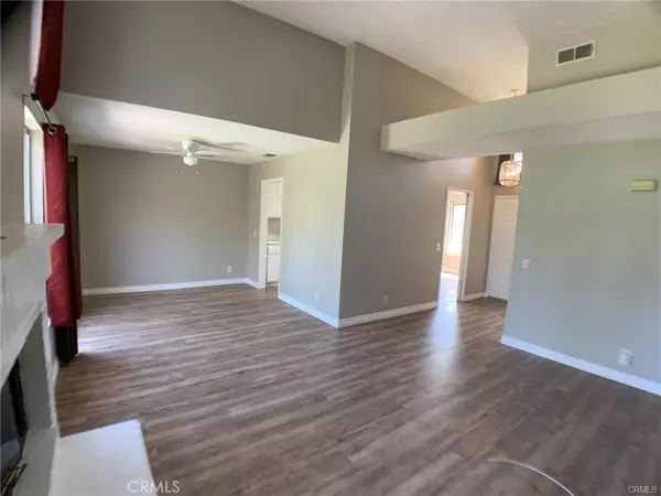 San Bernardino, CA 92407,5294 Sundance