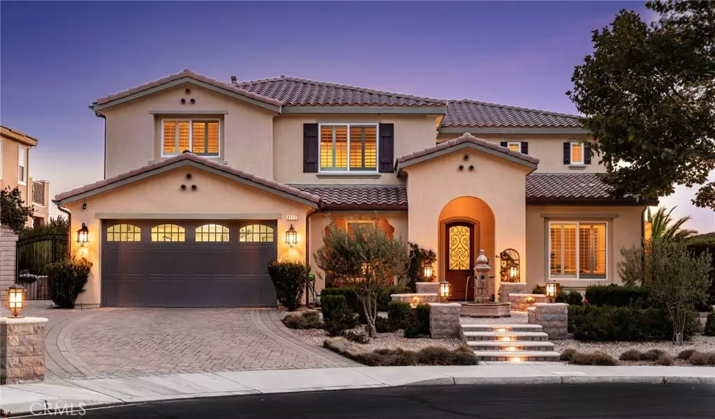 Fontana, CA 92336,4117 Foxborough DR